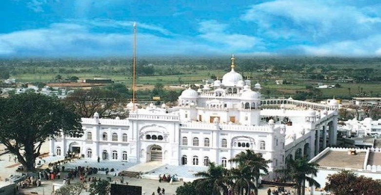 तख्त श्री केसगढ साहिब